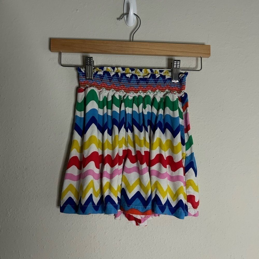 Boden Girl’s Pull On Elastic Smocked Waist Shorts Size 9-10Y